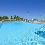 Lovely In With Swimming Pool