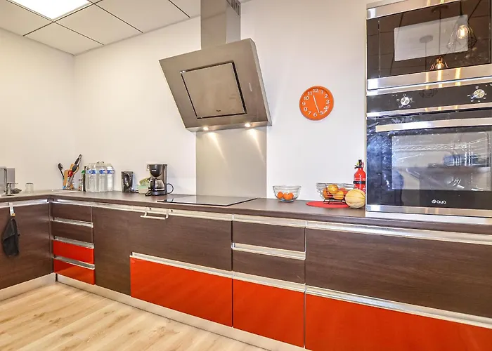 Appartement 2 Bedroom Cozy In