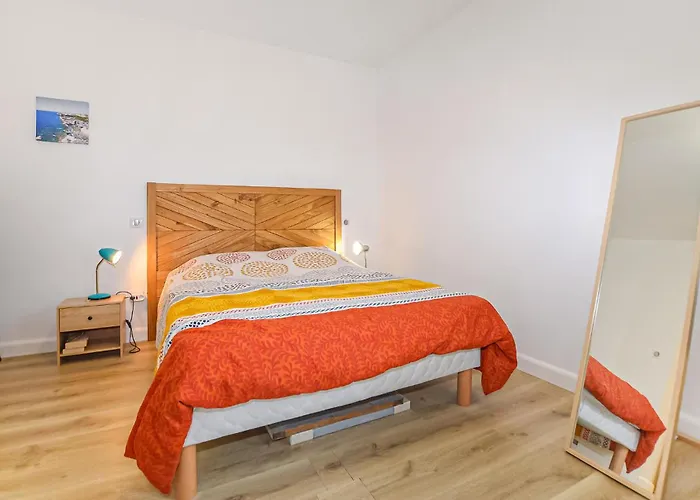 2 Bedroom Cozy In